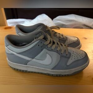 Grey Nike dunks